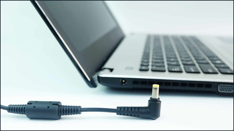 VỆ SINH LAPTOP 2